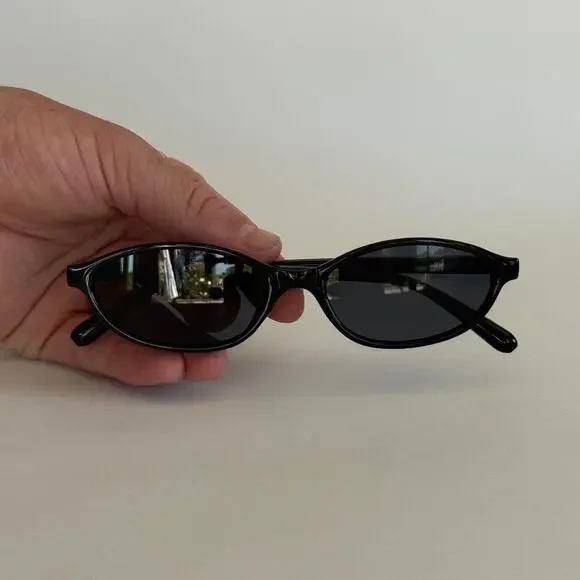 Y2K Black Cat Eye Sunglasses Black Lens Unisex Retro Streetwear UVA UVB - Picture 7 of 8